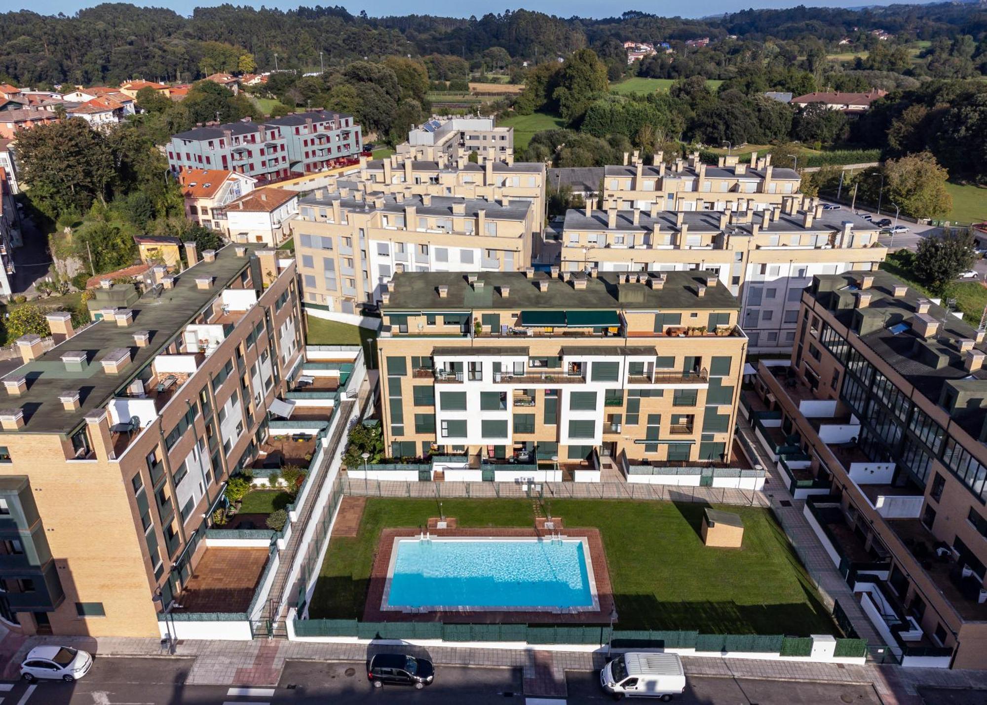 Tarantino, Apartamento Con Piscina, Playa A 3 Km Vut-2505-As Llanes Exterior foto